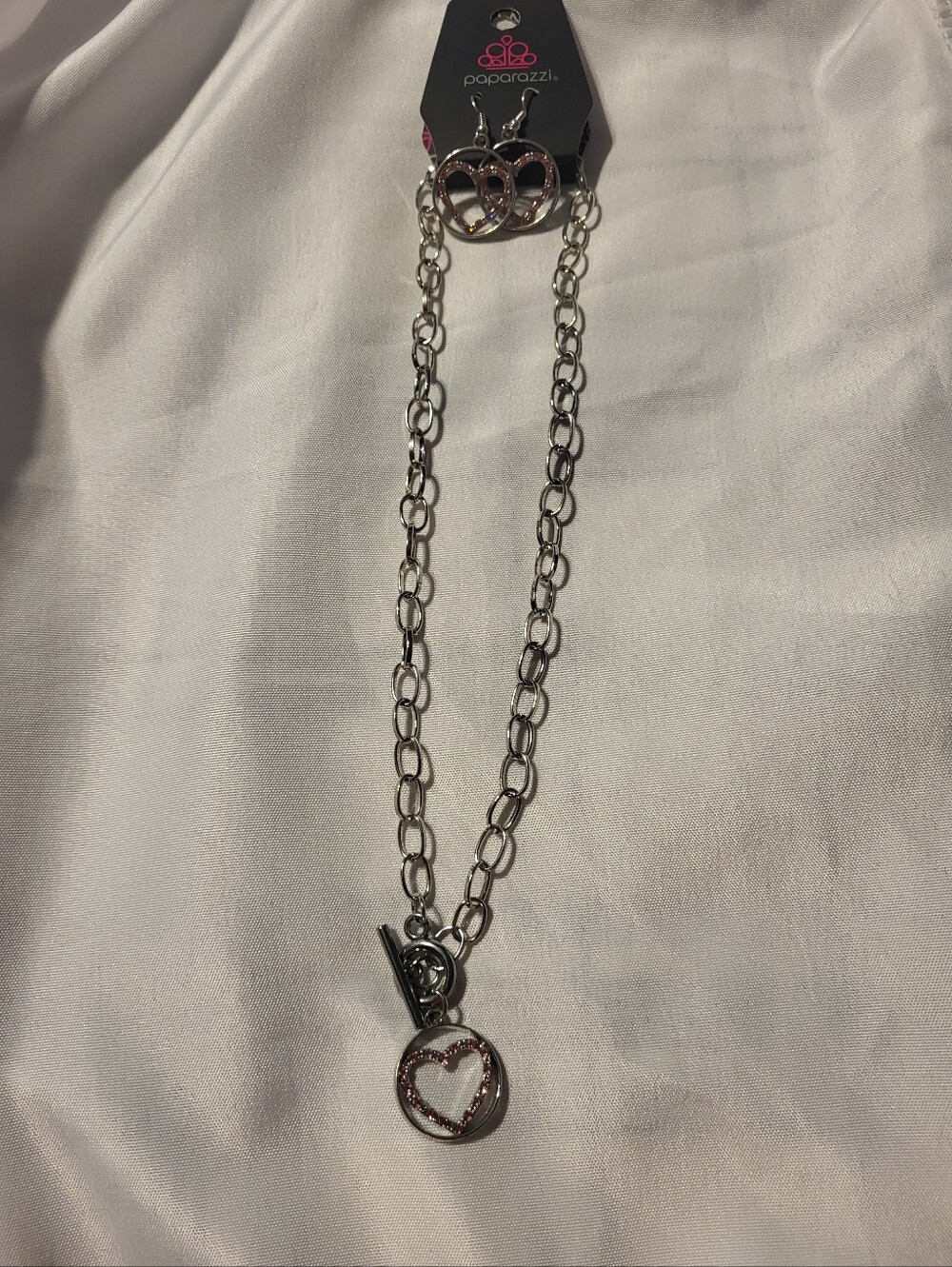 paparazzi Silver Heart Circle Toggle Necklace with Sparkling Heart Accent